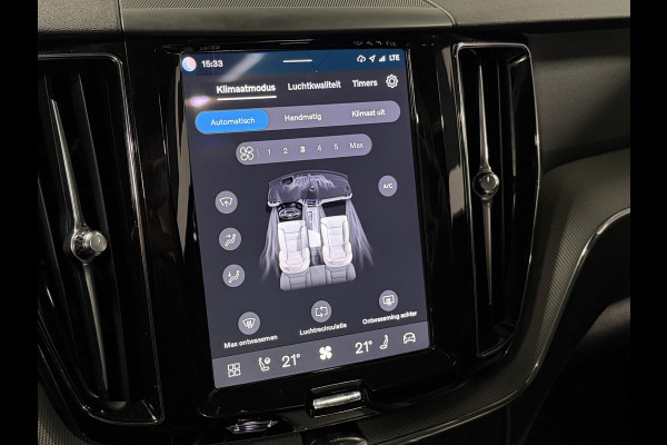 Volvo XC60 2.0 T6 Plug-in hybrid AWD Plus Black Edition Trekhaak | Open dak | Adapt. cruise | Stuur-/Stoelverwarming | Dodehoek | Memory | Camera | Google