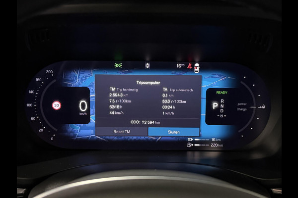 Volvo XC60 2.0 T6 Plug-in hybrid AWD Plus Black Edition Trekhaak | Open dak | Adapt. cruise | Stuur-/Stoelverwarming | Dodehoek | Memory | Camera | Google