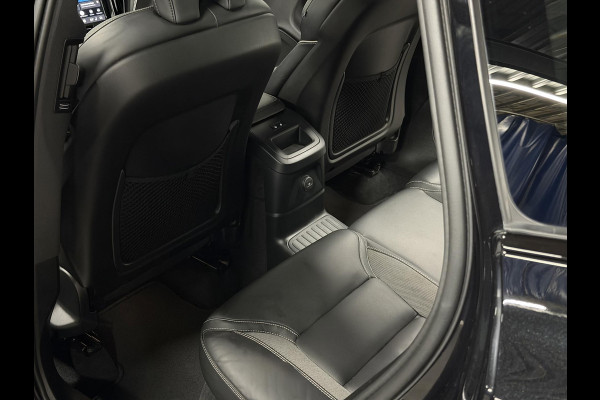 Volvo XC60 2.0 T6 Plug-in hybrid AWD Plus Black Edition Trekhaak | Open dak | Adapt. cruise | Stuur-/Stoelverwarming | Dodehoek | Memory | Camera | Google