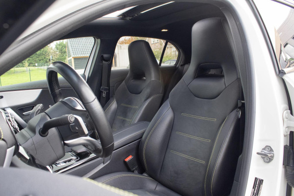 Mercedes-Benz A-Klasse 200 AMG Edition PANO SFEER LED ACC CARPLAY