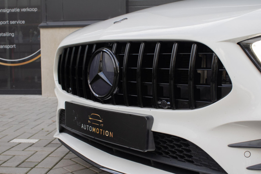 Mercedes-Benz A-Klasse 200 AMG Edition PANO SFEER LED ACC CARPLAY