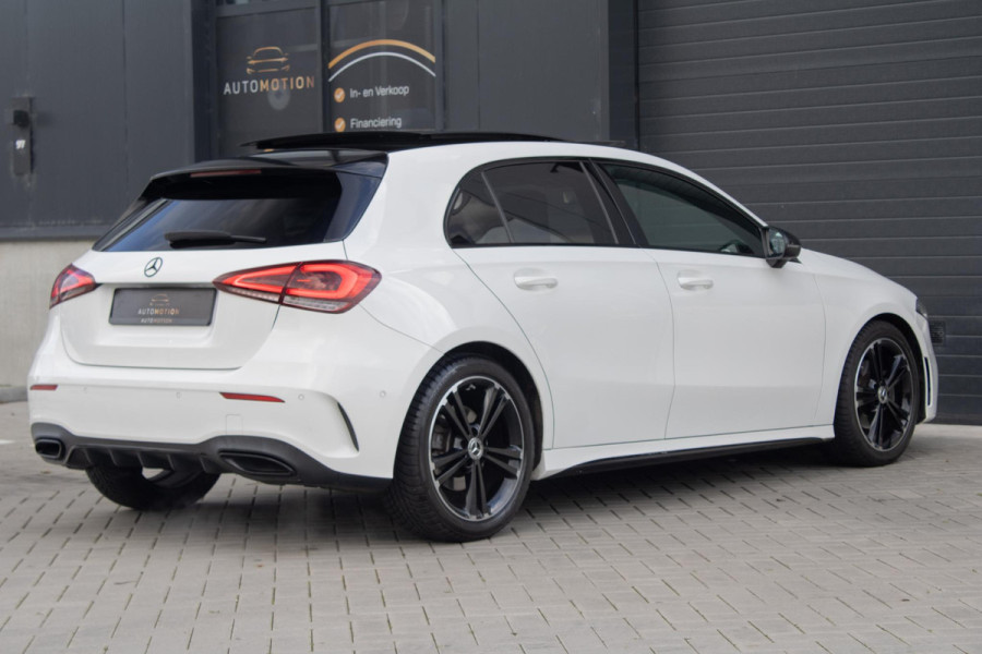 Mercedes-Benz A-Klasse 200 AMG Edition PANO SFEER LED ACC CARPLAY