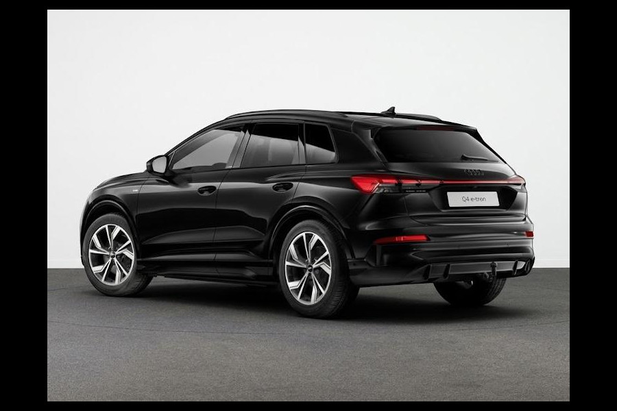 Audi Q4 e-tron S edition performance 82 kWh 286 pk | Techniekpakket plus | Trekhaak | Privacy glas | Optiekpakket zwart |