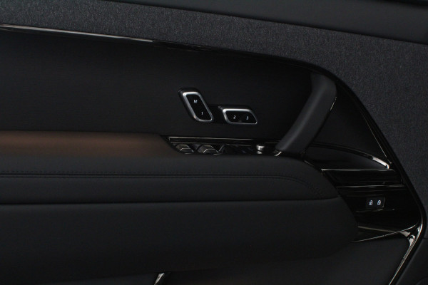 Land Rover Range Rover Sport 3.0 P460e Dynamic SE PHEV > Pano.schuif/Black-Pack/Winterpakket/Ventilatie/Full Black
