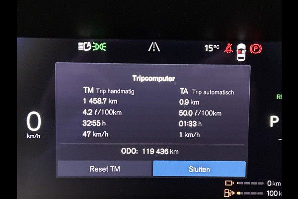 Volvo XC60 2.0 T6 Plug-in LongRange AWD Ultimate Dark / NL Auto / Panoramadak / Trekhaak / Leder-sport / Pdc+Camera / Stoel-Stuurverwarming /