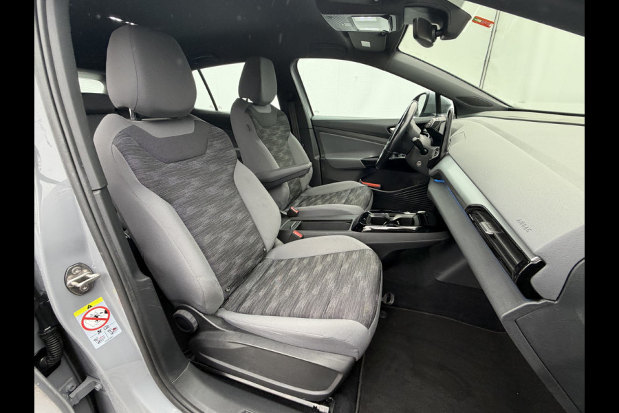 Volkswagen ID.4 Life 77 kWh Soh 90% Warmtepomp Trekhaak Stuur/Stoelverw