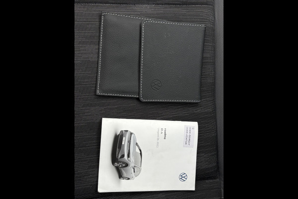 Volkswagen ID.4 Life 77 kWh Soh 90% Warmtepomp Trekhaak Stuur/Stoelverw