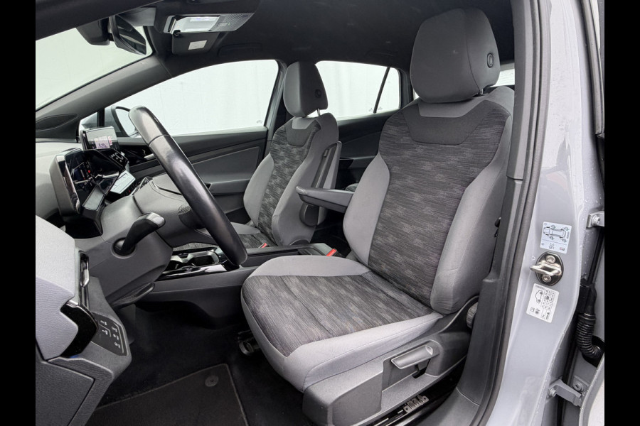 Volkswagen ID.4 Life 77 kWh Soh 90% Warmtepomp Trekhaak Stuur/Stoelverw