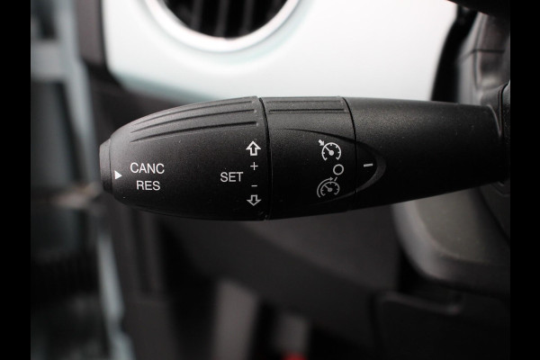 Fiat 500C 1.0 Hybrid Bellavita Navigatie Apple Carplay Android Auto Parkeersensoren Climate Control Lichtmetalen velgen Bluetooth