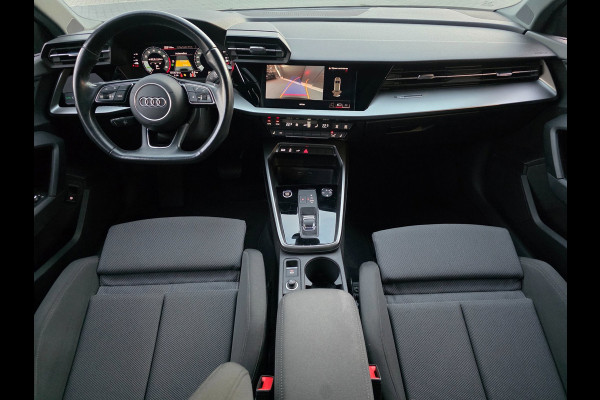 Audi A3 Sportback 45 TFSI e S edition Competition | CAMERA | STOELVERWARMING | CARPLAY
