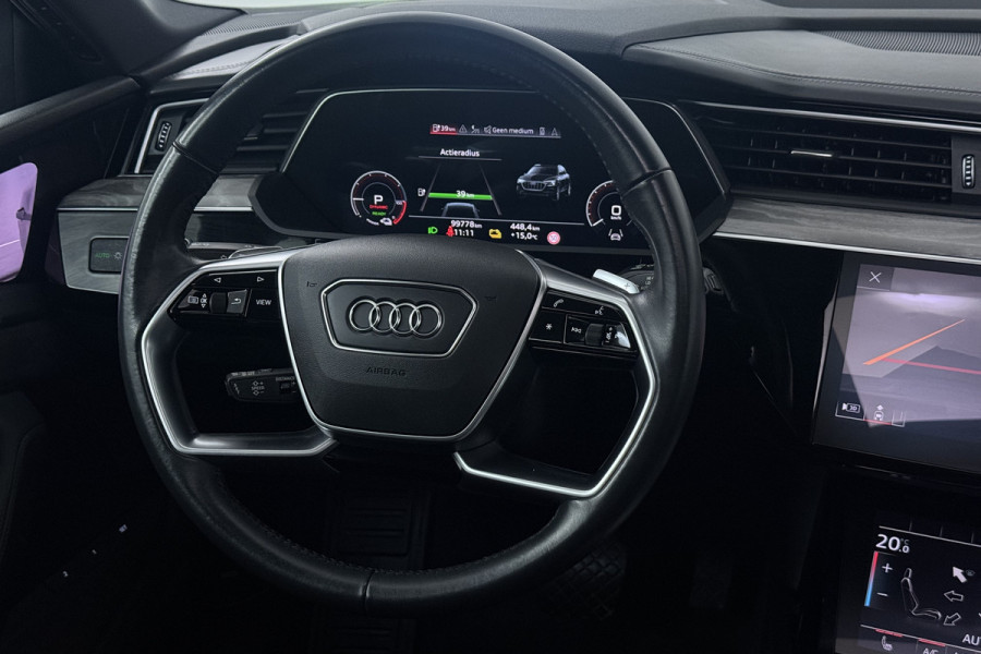 Audi e-tron 50 quattro S edition 71 kWh (PANORAMADAK, TREKHAAK, STOELVERWARMING, CAMERA, ELEKTR STOELEN)