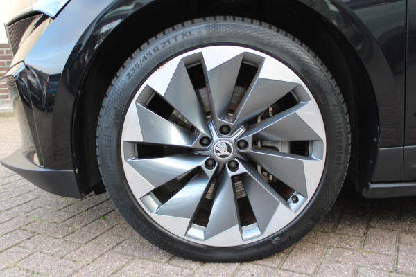 Škoda ENYAQ iV 80 First Edition | Trekhaak | Adaptieve cruise | Memory | Elek. achterklep