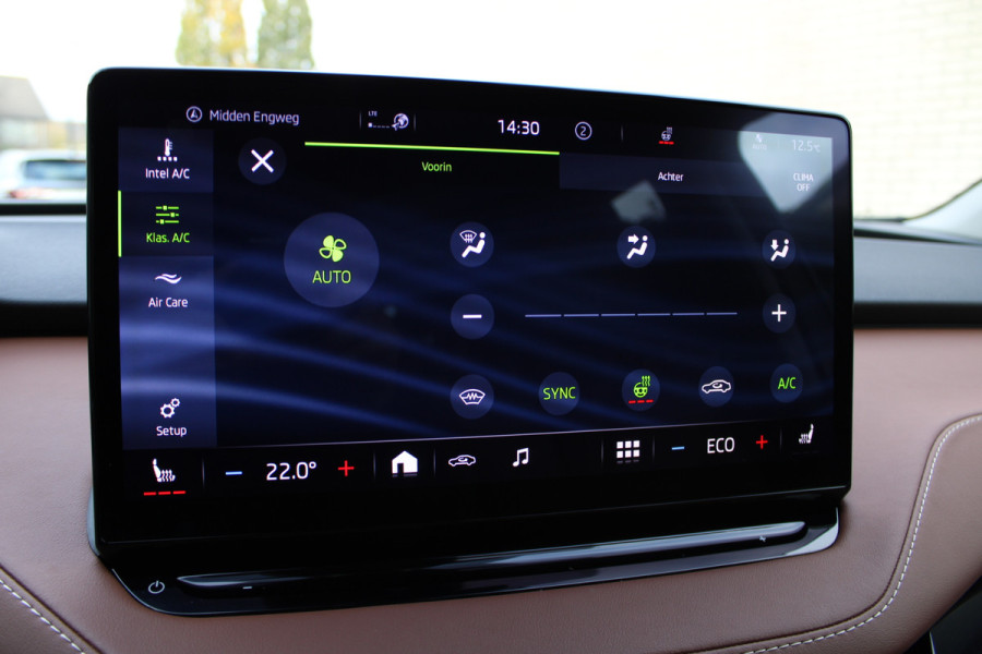 Škoda ENYAQ iV 80 First Edition | Trekhaak | Adaptieve cruise | Memory | Elek. achterklep