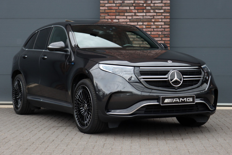 Mercedes-Benz EQC 400 4MATIC AMG Line 80 kWh | Schuifdak | Distronic+ | HUD | Trekhaak | Memory | Advanced Sound System | Keyless Go | Surround Camera |