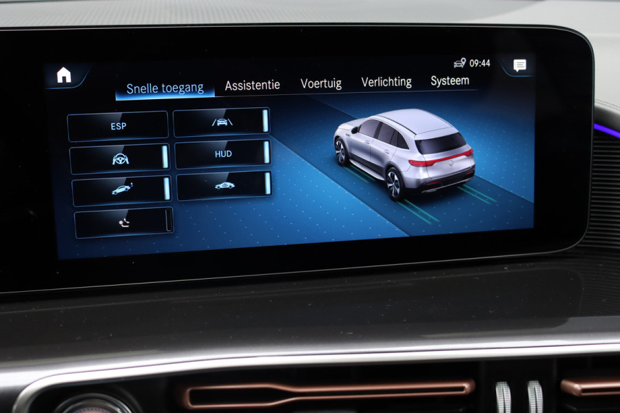 Mercedes-Benz EQC 400 4MATIC AMG Line 80 kWh | Schuifdak | Distronic+ | HUD | Trekhaak | Memory | Advanced Sound System | Keyless Go | Surround Camera |
