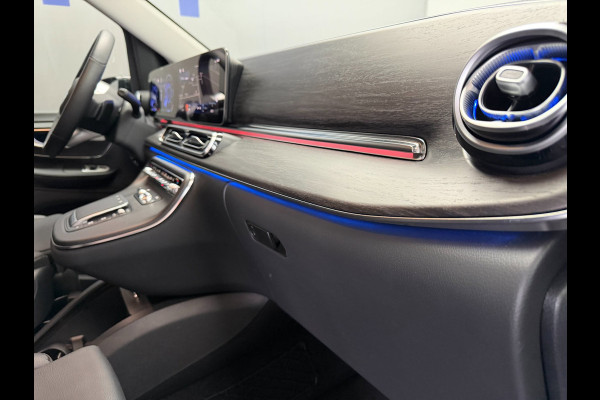 Mercedes-Benz EQV 300 L3 Facelift - 7pers - AMG - Elec. deuren - Airco achter - 360 - Airmatic - Burmeist. - Incl Garantie