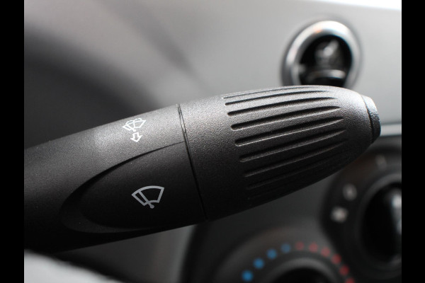 Fiat 500C 1.0 Hybrid Star Airco Cruise control Navigatie Parkeersensor achter Radio Apple Carplay/ Android Auto