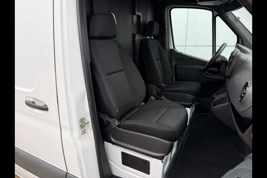 Mercedes-Benz eSprinter 312 55kWh Pakketbus L2H2 Elektrisch 168km WLTP 93% (SOH) 80kw Snelladen Climate Control Bluetooth