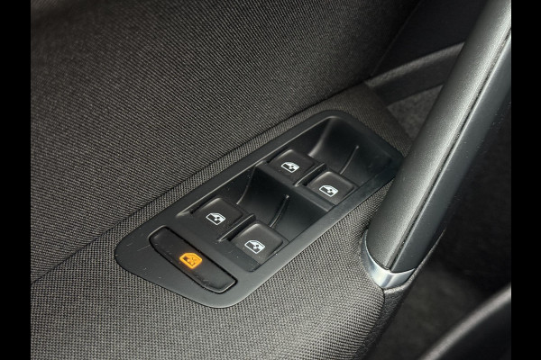 Volkswagen e-Golf E-DITION 1e Eigenaar|Navi|Camera|Stoelverwarming|Clima|Cruise|PDC V+A|N.A.P|Nieuwe APK bij Aflevering