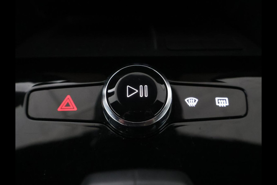 Polestar 2 Long Range Single Motor 78 kWh | SOH 93,2% | Camera | LED | Apple Carplay | Stoelverwarming | DAB |