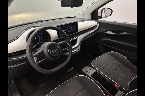Fiat 500E Urban 24 kWh | Apple/Carplay | Climate/control | 1e Eigenaar