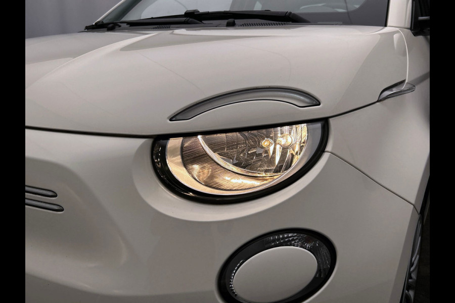 Fiat 500E Urban 24 kWh | Apple/Carplay | Climate/control | 1e Eigenaar