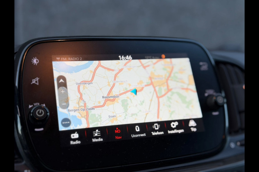 Fiat 500 1.2 Star (NAVIGATIE, CRUISE CONTROL, PARKEERSENSOREN, LEDER, CABRIO, MULTIMEDIA, BLUETOOTH, LED, ETC!)
