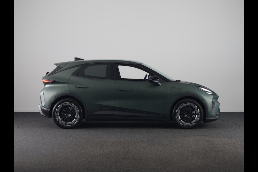 CUPRA Raval VZ Rebel 56 kWh Panoramadak | Elektrisch verstelbare voorstoel | Travel Assist | Parkeercamera |