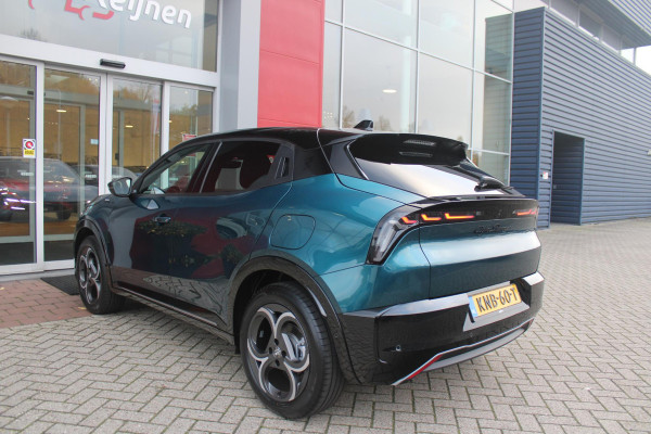 Alfa Romeo junior ELETTRICA SPORT SPECIALE 156PK 54 kWh | PANORAMA SCHUIF/KANTEL DAK | TECHNO PACK: (LED MATRIX KOPLAMPEN, DRAADLOZE TELEFOONLADER, DODEHOEK DETECTIE, PARKEERSENSOREN VOOR ACHTER EN ZIJKANT, NAVIGATIE, ELEKTRISCH BEDIENBARE ACHTERKLEP, KEYLESS ENTRY, ADAPTIVE CRUISE CONTROL, ACHTERUITRIJ CAMERA) | SPORT SPECIALE BEKLEDING MET ALCANTARA | WAMRTEPOMP! | VERWARMBARE VOORSTOELEN | VERWARMBARE VOORRUIT | NAVIGLI BLUE MET ZWART DAK | 18" LICHTMETALEN VELGEN "FOGRI" | GRILL "LEGGENDA" | 100 KW DC SNELLADER | 3-FASE | ELEKTRISCH VERSTELBARE BESTUURDERSSTOEL MET MASSAGE FNCTIE |