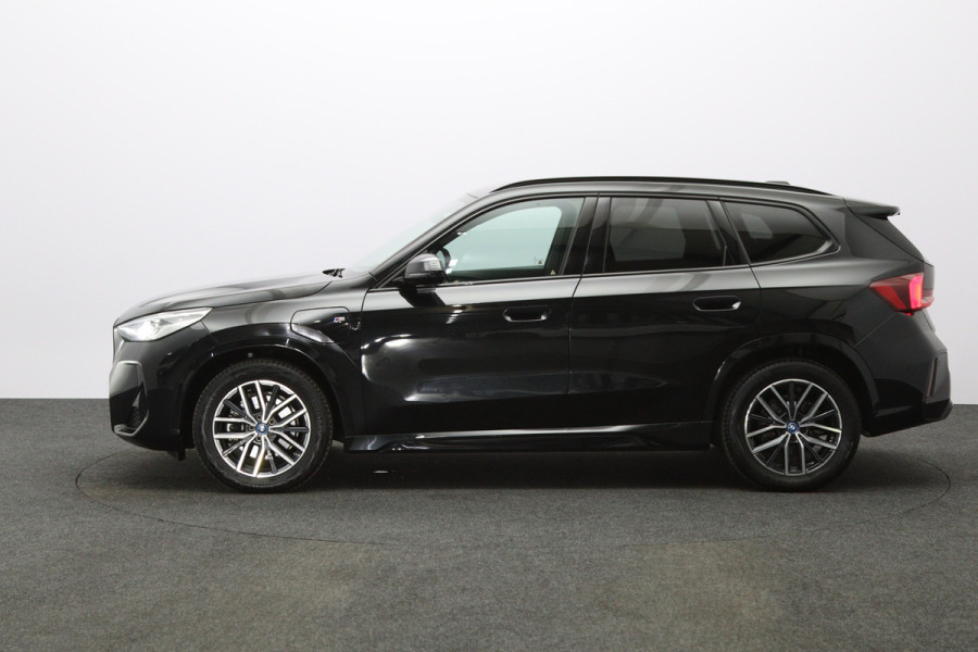 BMW X1 xDrive25e 245 PK M-sport PHEV, Harman/Kardon, Carplay, Camera, Stoelverwarming, Leder