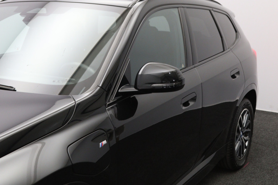 BMW X1 xDrive25e 245 PK M-sport PHEV, Harman/Kardon, Carplay, Camera, Stoelverwarming, Leder