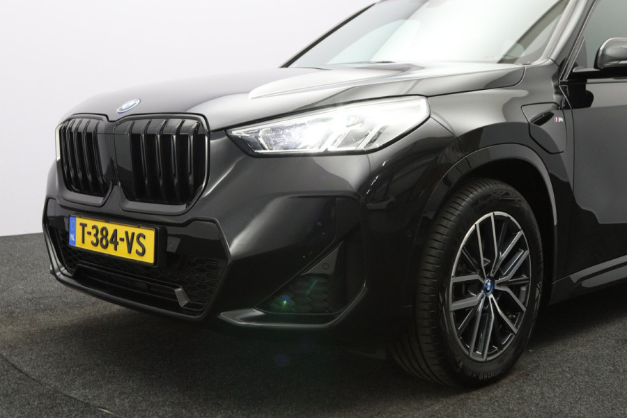 BMW X1 xDrive25e 245 PK M-sport PHEV, Harman/Kardon, Carplay, Camera, Stoelverwarming, Leder