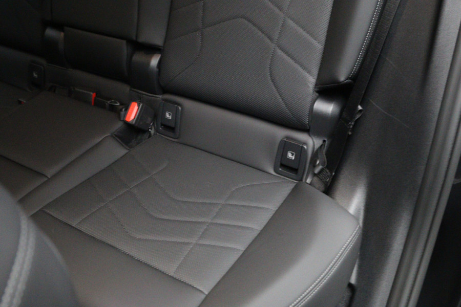 BMW X1 xDrive25e 245 PK M-sport PHEV, Harman/Kardon, Carplay, Camera, Stoelverwarming, Leder