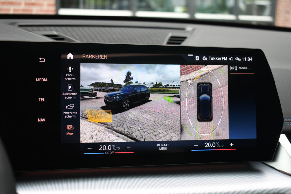 BMW iX1 xDrive30 M-Sport Pano DA-Prof 360 H/K HUD E-zetel+Massage