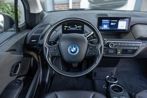 BMW i3 S iPerformance 94Ah 33 kWh / 63dkm NAP / Harman Kardon / Pano / Camera / Navi / Leder / NL-Auto