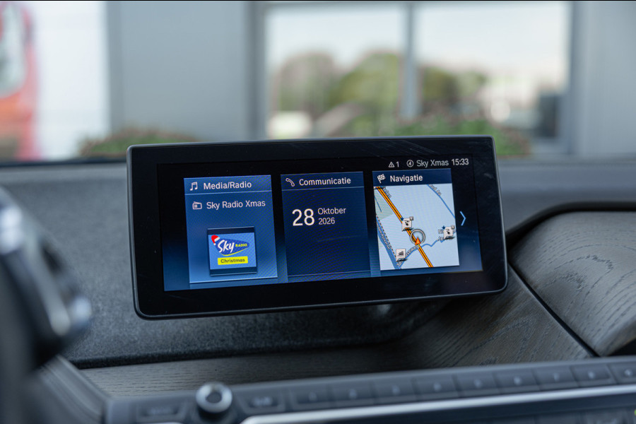 BMW i3 S iPerformance 94Ah 33 kWh / 63dkm NAP / Harman Kardon / Pano / Camera / Navi / Leder / NL-Auto