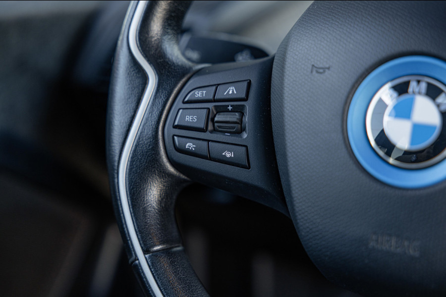 BMW i3 S iPerformance 94Ah 33 kWh / 63dkm NAP / Harman Kardon / Pano / Camera / Navi / Leder / NL-Auto