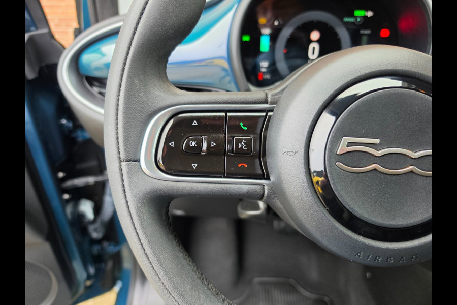 Fiat 500 3+1 Urban 24 kWh DAB+ Carplay SOH 93%
