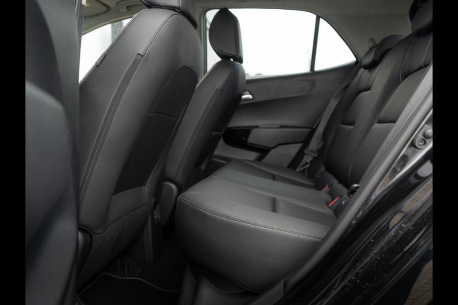Kia Picanto 1.0 DPI GT-Line AUTOMAAT | ALS NIEUW | Schuifkanteldak | Navigatie | Stoel en stuurverwarming |