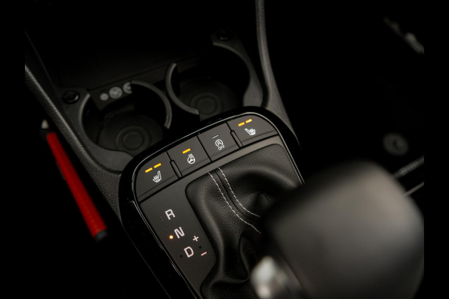 Kia Picanto 1.0 DPI GT-Line AUTOMAAT | ALS NIEUW | Schuifkanteldak | Navigatie | Stoel en stuurverwarming |