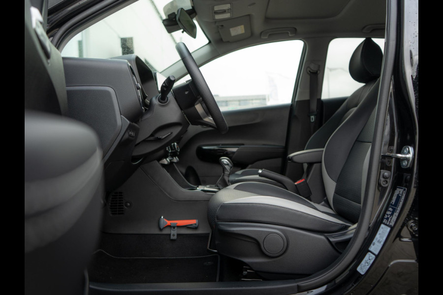 Kia Picanto 1.0 DPI GT-Line AUTOMAAT | ALS NIEUW | Schuifkanteldak | Navigatie | Stoel en stuurverwarming |