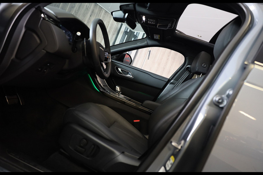 Land Rover Range Rover Velar 2.0 P400e R-Dynamic HSE / Acc / Lane Assist / Dode Hoek / 360 Camera / Memory / Meridian / Leder