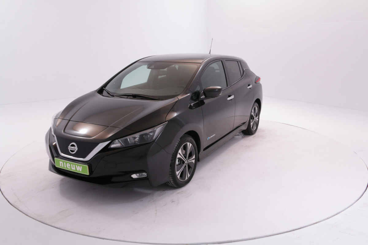 Nissan Leaf N-Connecta 40 kWh (ex BTW lease v.a. 499 pm - 4% bijtelling