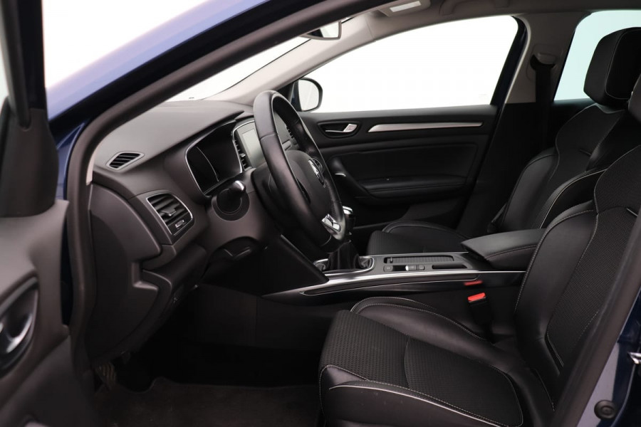 Renault Mégane 1.5 dCi Bose | Navigatie | Adaptive Cruise Control | Camera | Keyless