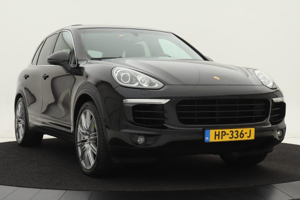 Porsche Cayenne S 3.0 E-Hybrid | *Excl. BTW* | 21" Turbo Design | Panoramadak | PCM | Luchtvering | Porsche onderhouden