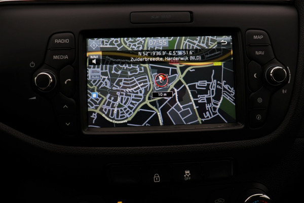 Kia cee'd 1.6 GDI First Edition | Navigatie | Camera | Airco | Dealer onderhouden | Cruise control | Lichtmetalen velgen | PDC