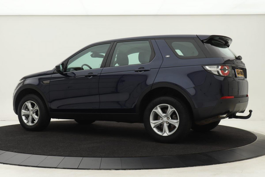 Land Rover Discovery Sport SD4 190 Aut SE | Half Leder | Navigatie | Camera | 1 eigenaar | Geheel dealer onderhouden! (13.150 netto)