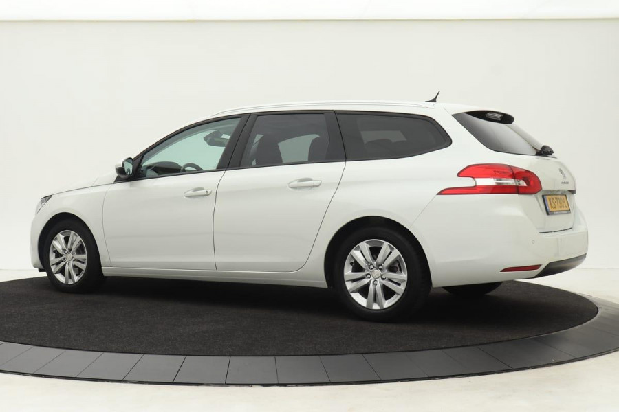 Peugeot 308 SW 1.6 BlueHDI Executive | Panoramadak | Navigatie | Climate control | PDC v+a