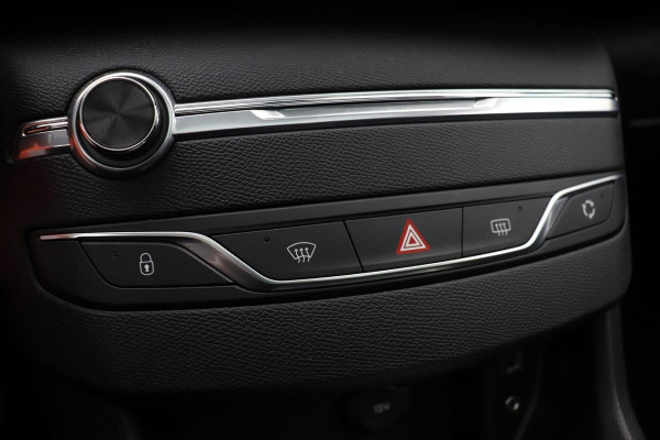 Peugeot 308 SW 1.6 BlueHDI Executive | Panoramadak | Navigatie | Climate control | PDC v+a