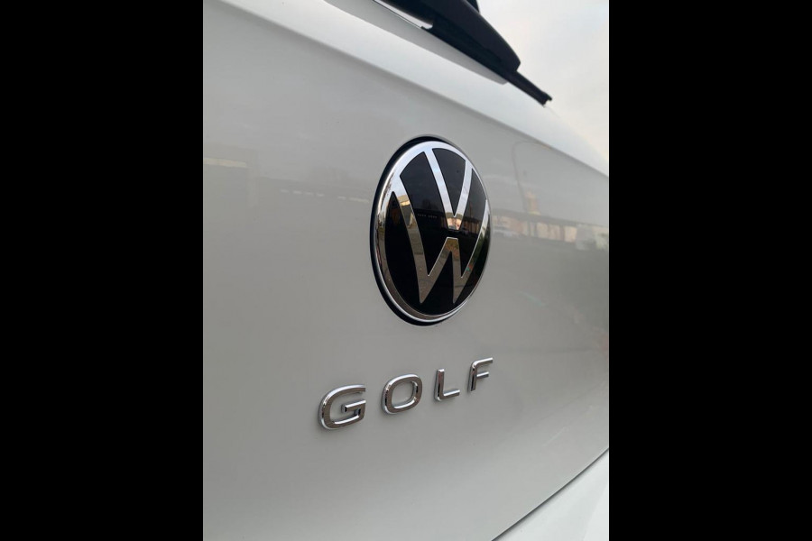 Volkswagen Golf 1.5 TSI Style Golf 8